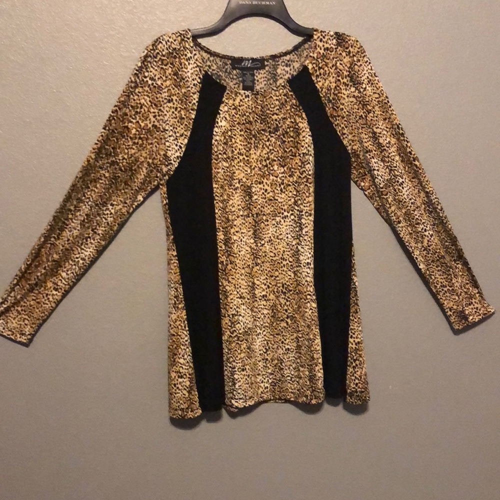 Leopard print Midnight Velvet Top 🖤🐆